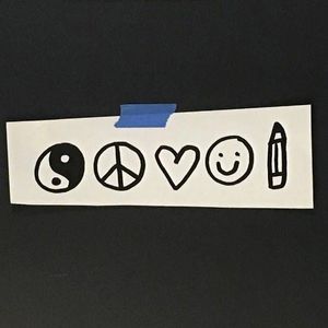 一边舌吻一边揉我的胸都没有感觉
