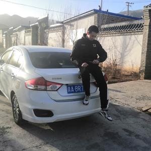 一边舌吻一边揉我的胸都没有感觉
